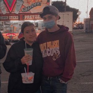 Meet your Posher, Dylan